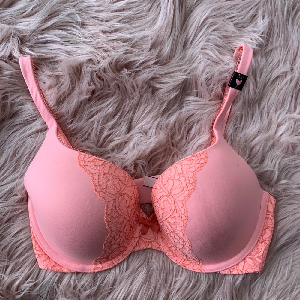 Victoria Secrets Push-Up Bra